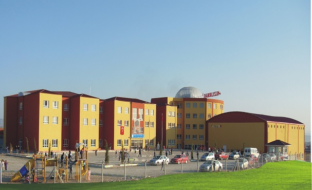 Özel Kızılırmak ilk ve ortaokul yerleşkesi, Yahşihan (okulun sitesinden, 2013)